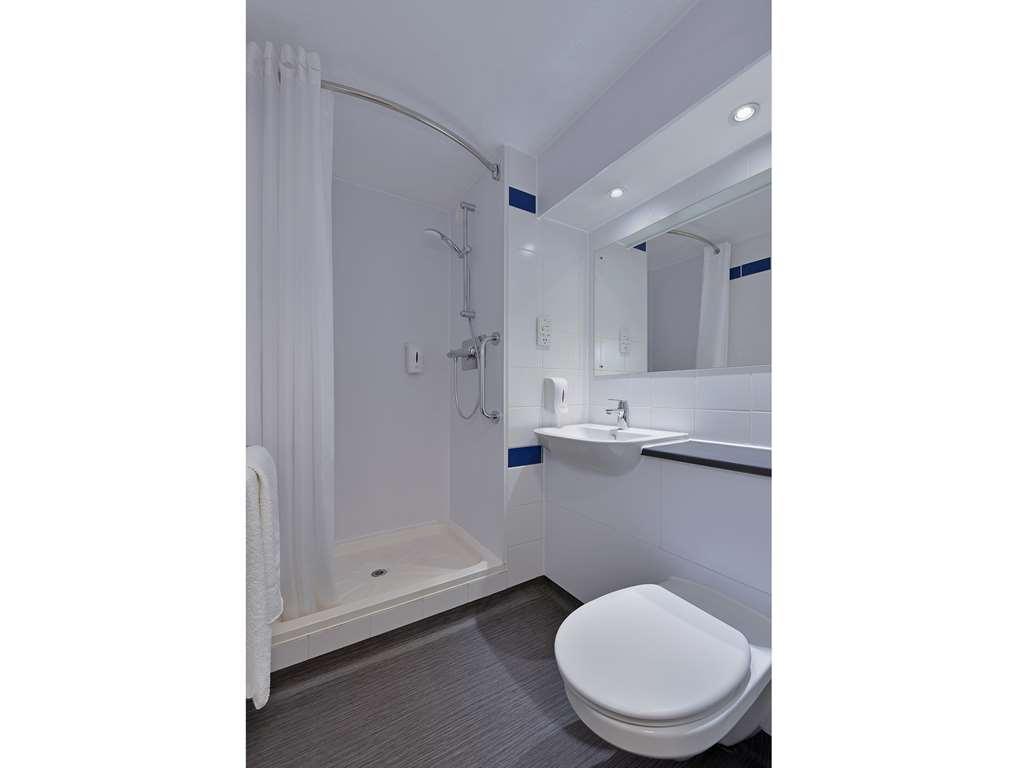 Travelodge Plymouth Roborough Habitación foto