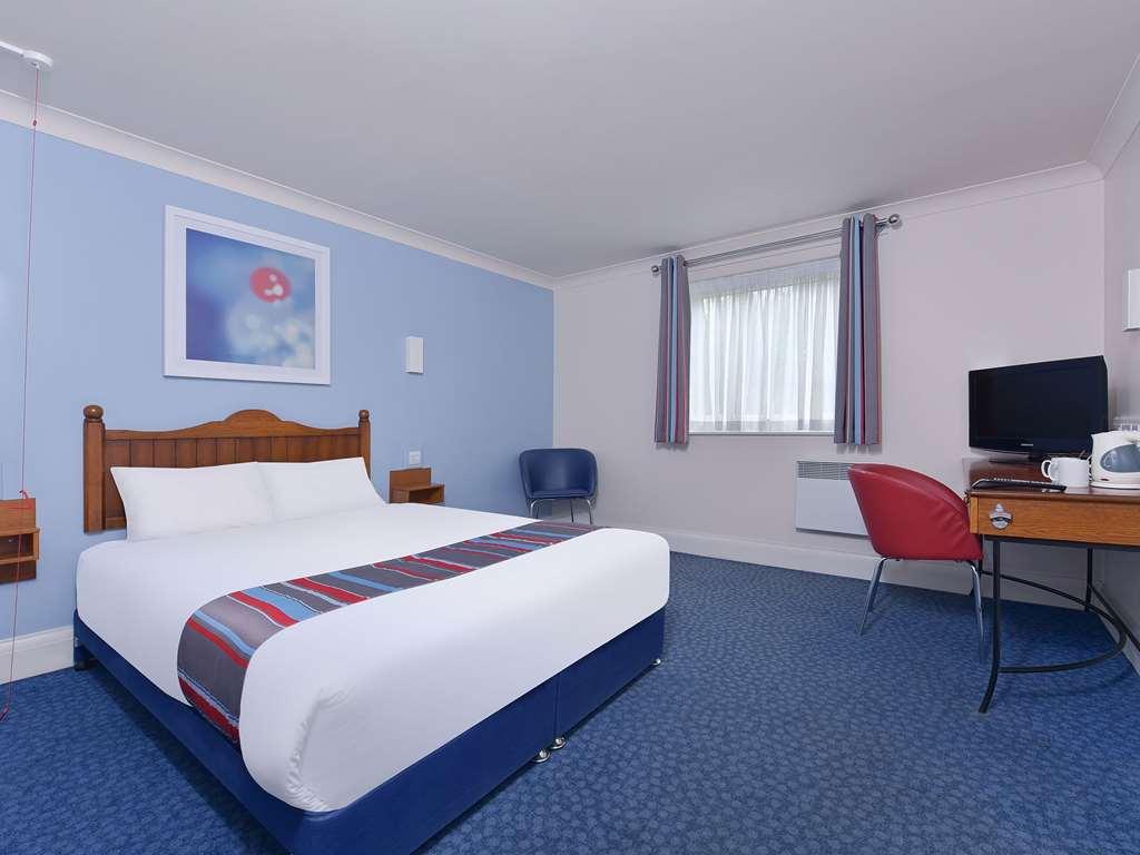 Travelodge Plymouth Roborough Habitación foto