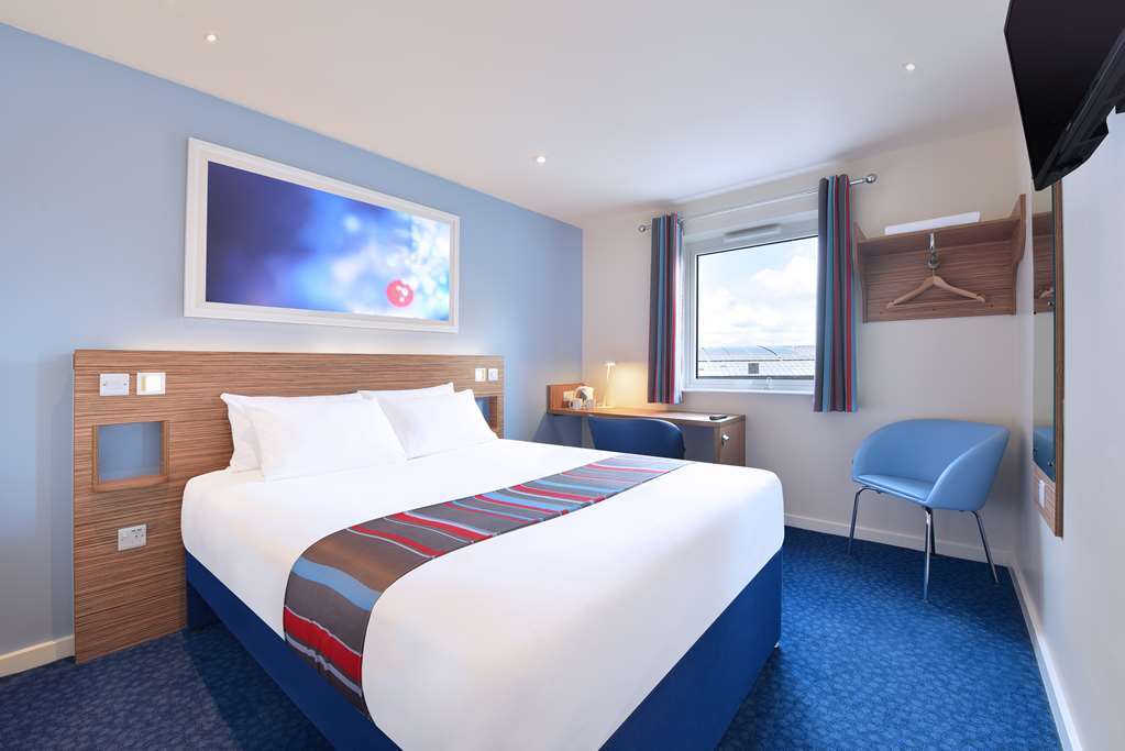 Travelodge Plymouth Roborough Habitación foto