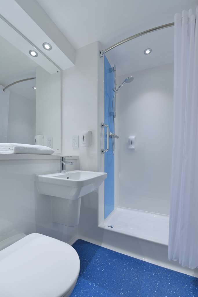 Travelodge Plymouth Roborough Habitación foto